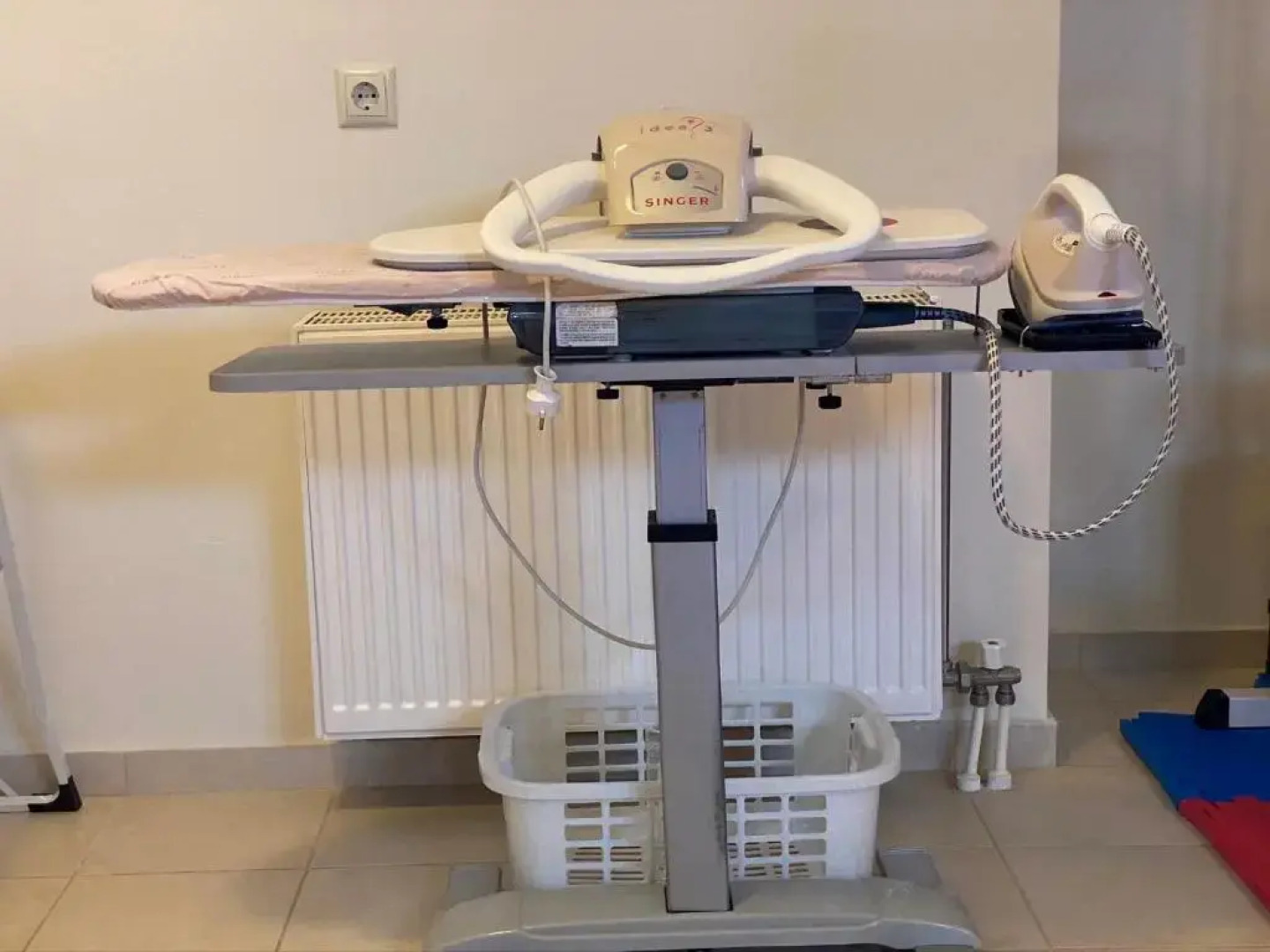 Sunny Villa by the beach Gournes