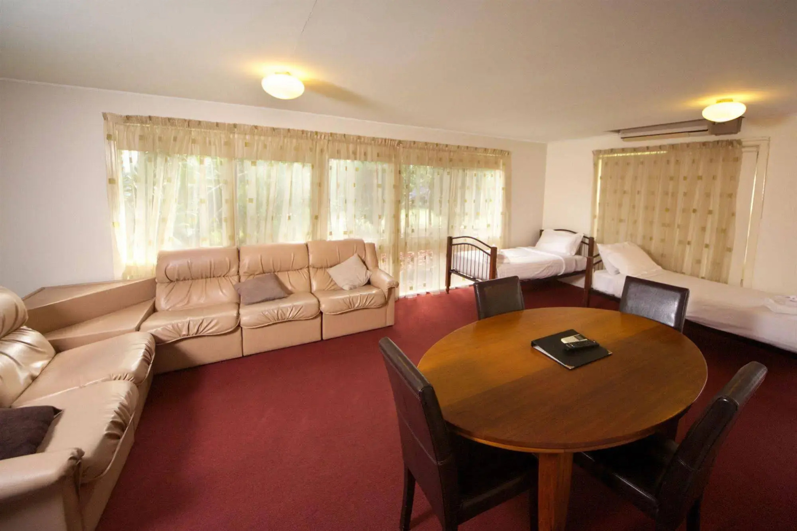 Sanctuary House Healesville Motel