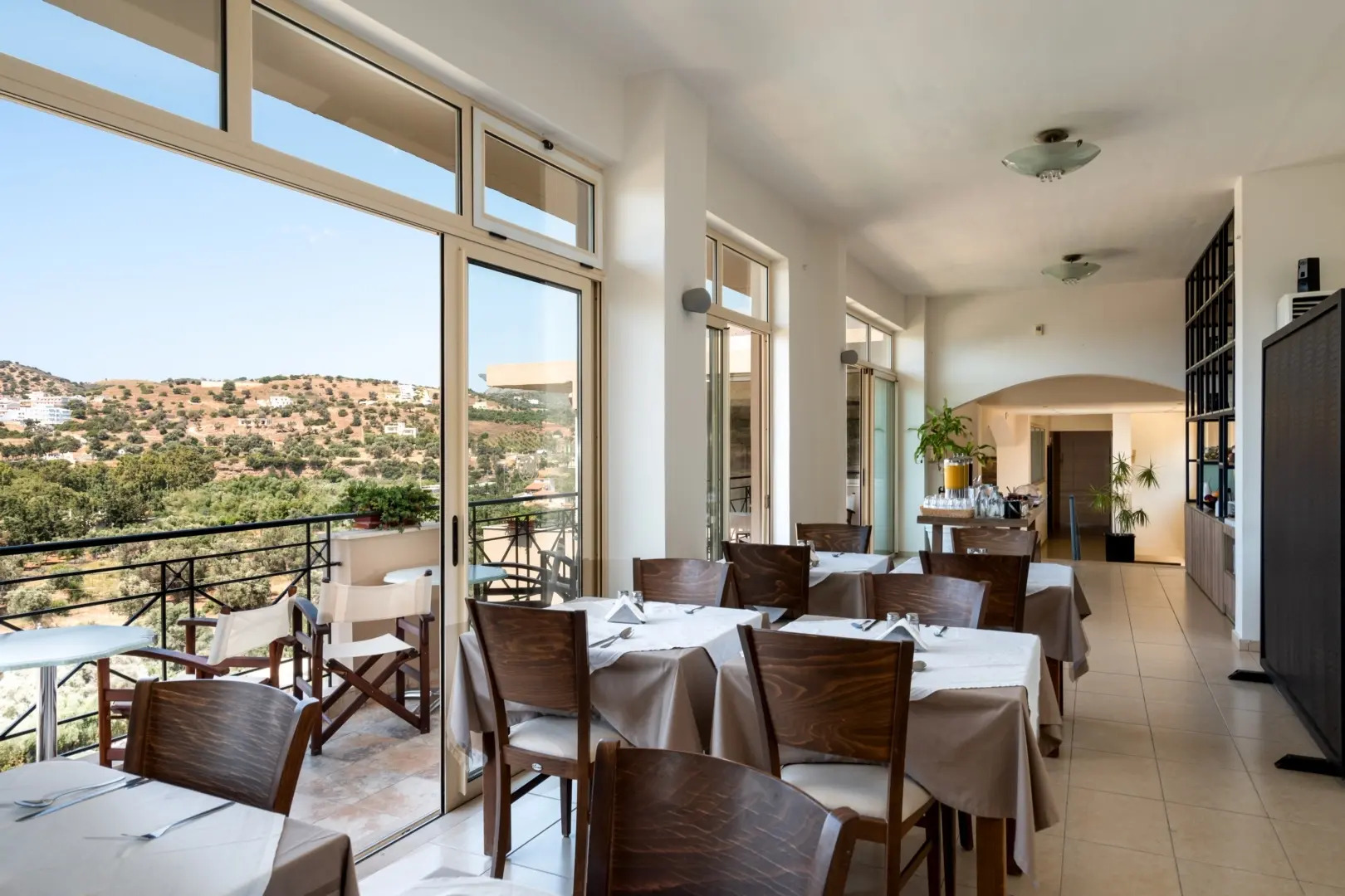 Paralos The Maxine - Adults Only