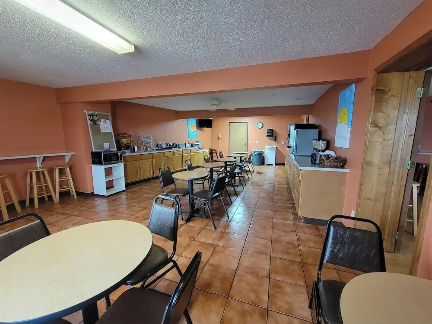 Bavarian Haus Lakefront Inn