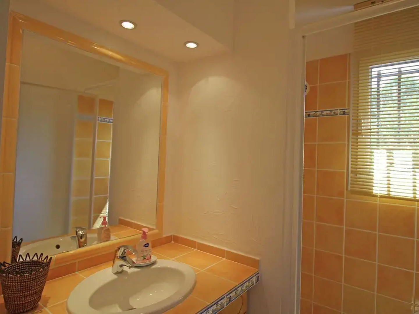 Gorgeous Villa in Bagnols-en-Foret with Swimming Pool