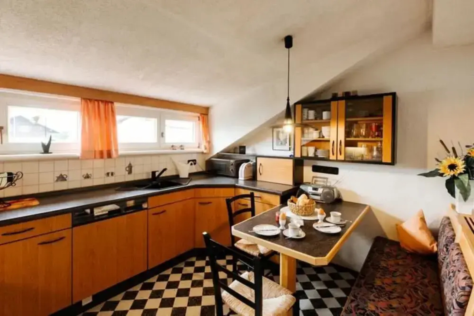 Chic Holiday Apartment