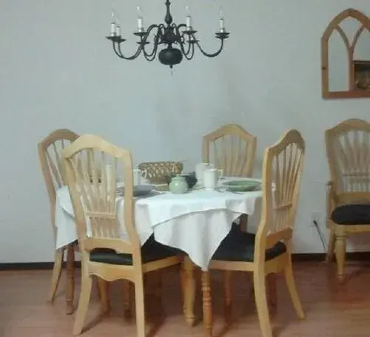 The Guest House at Eugenia Falls