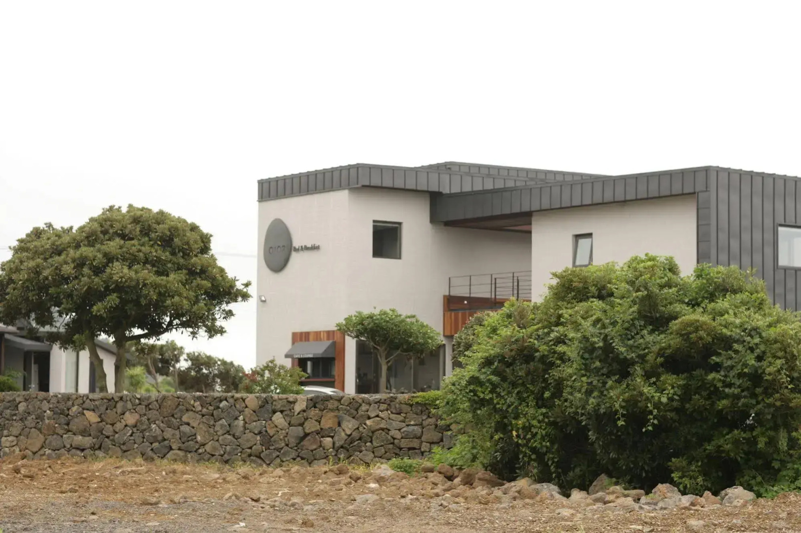 OJORI Bnb (Bed and beyond)