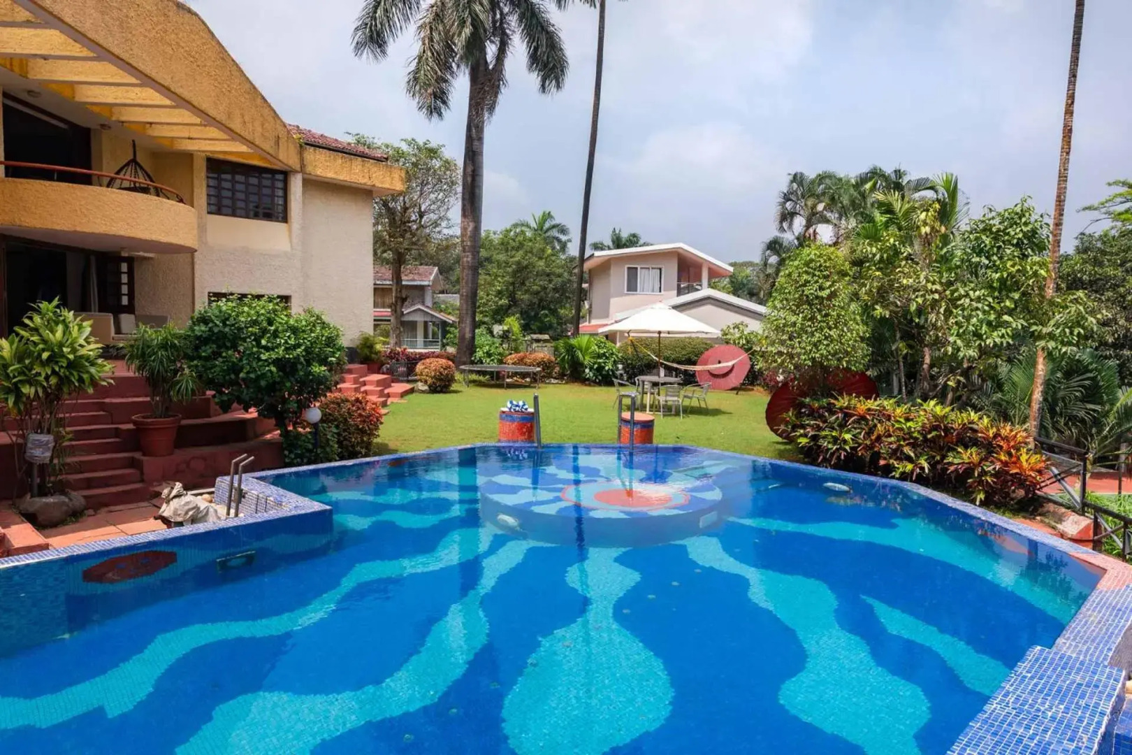 StayVista at Shantam House