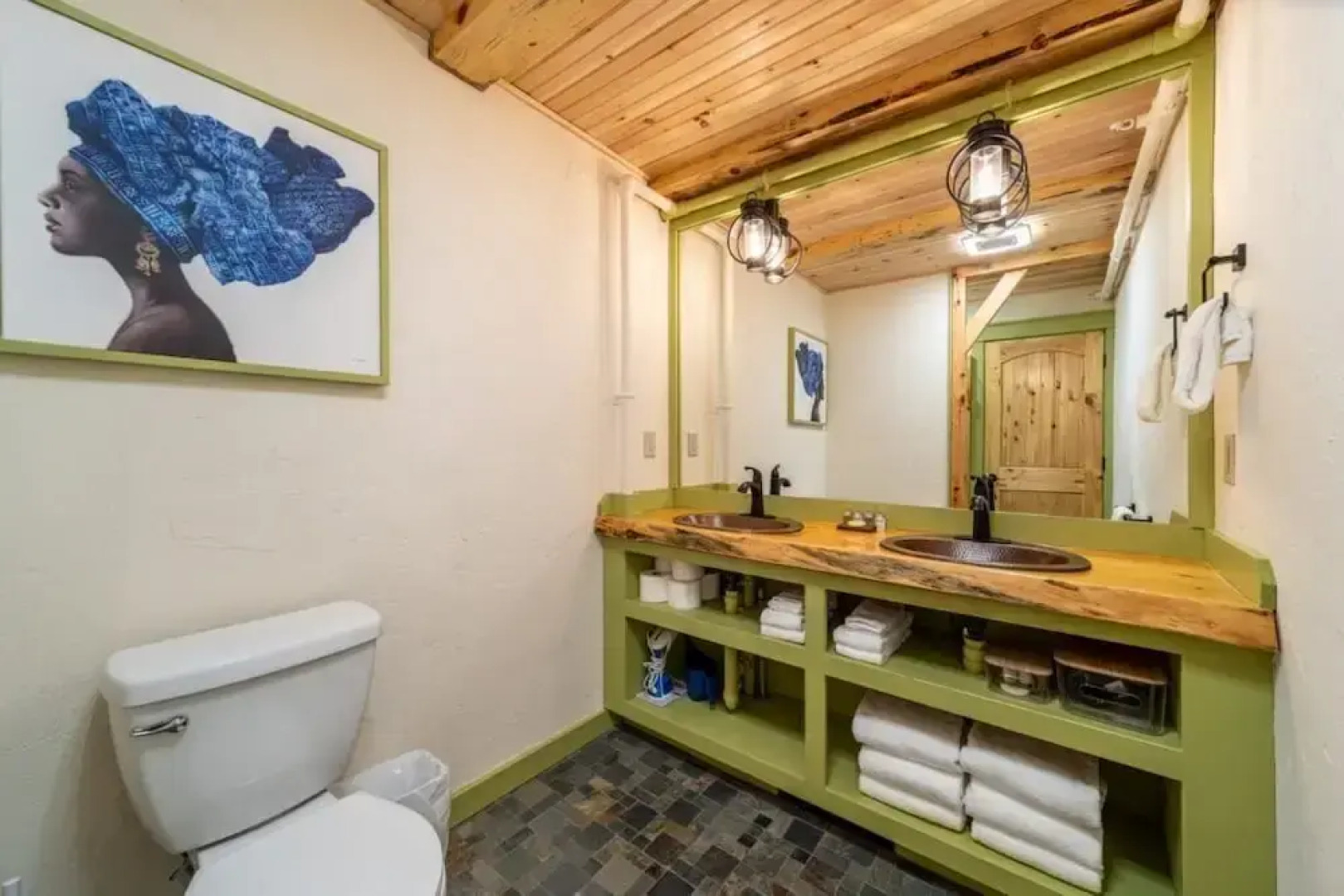 Downtown Camden Hotel