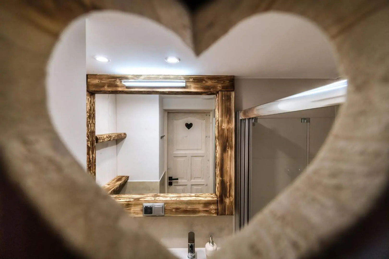 Willa w Ubocy - "Jacuzzi i Sauna w ofercie dodatkowo płatnej"