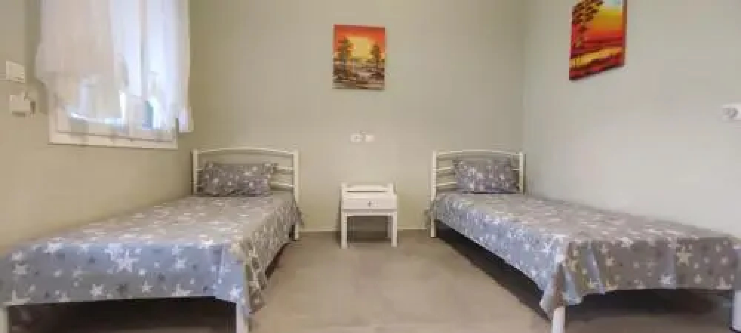 Garlis Apartments