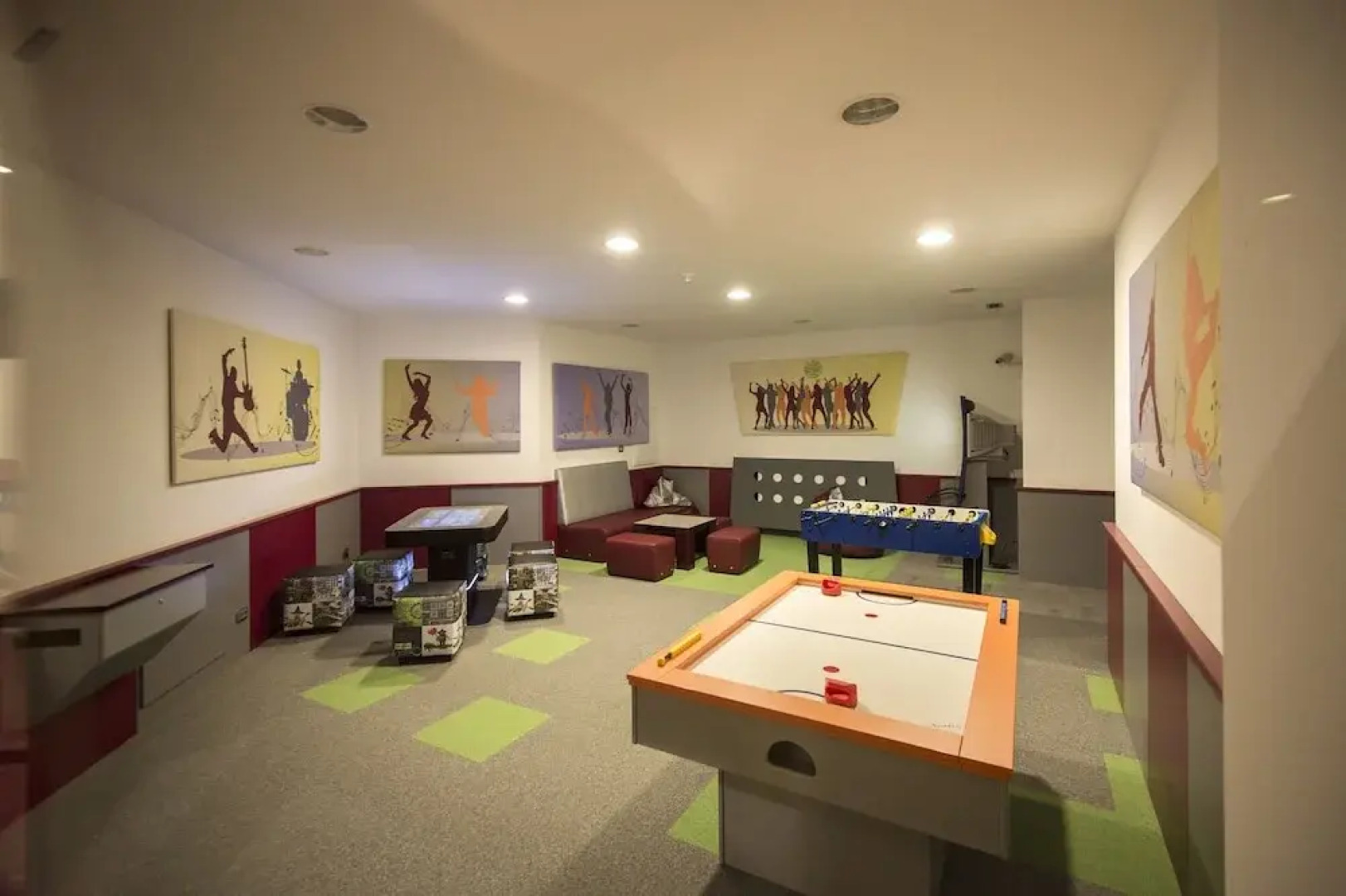 Post Alpina - Family Mountain Chalets