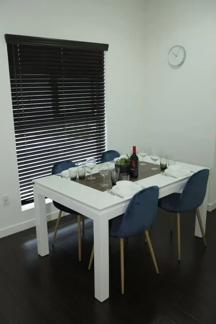 Hollywood Central Suites