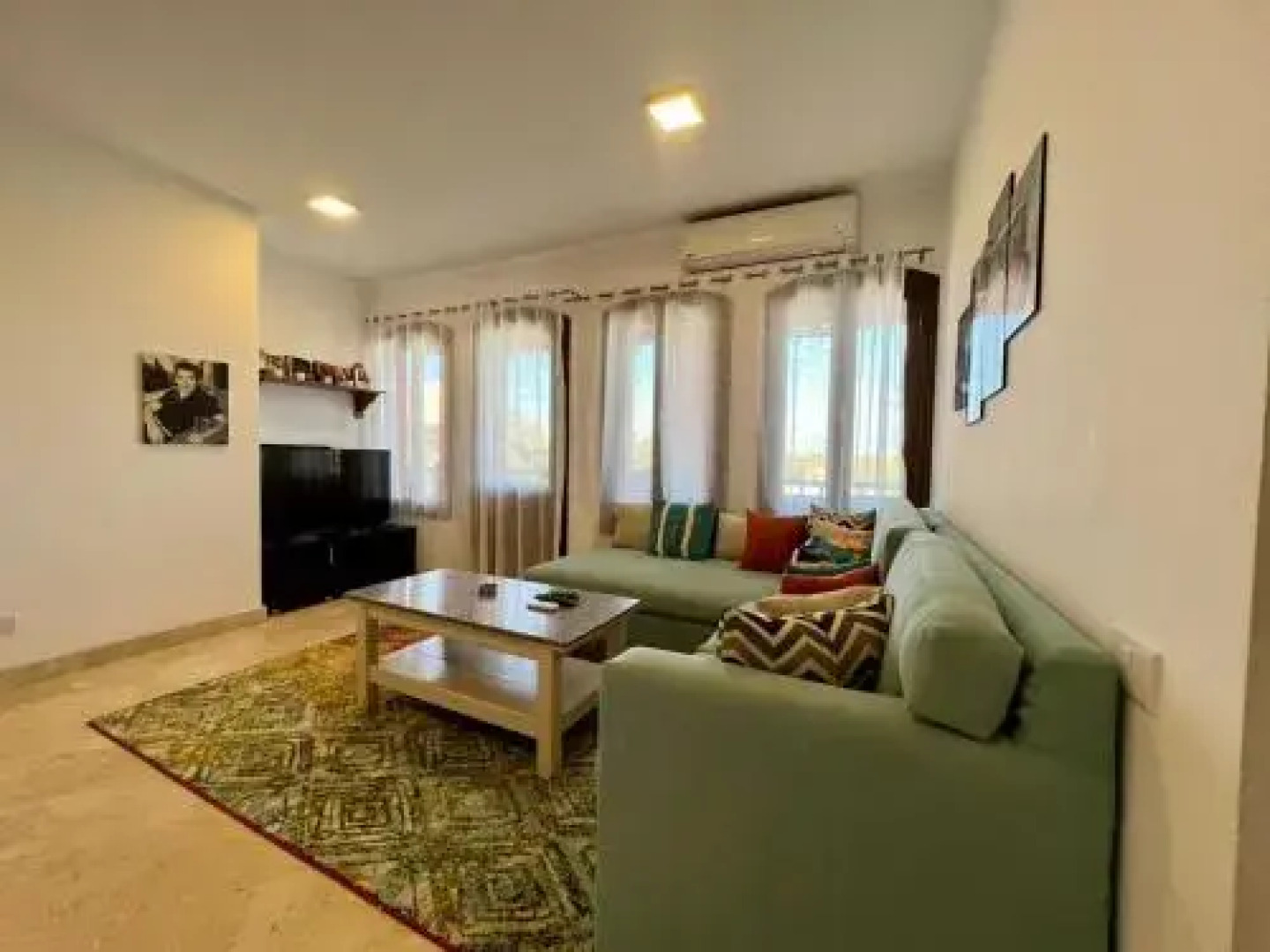 Amazing Pool And Lagoon View 2br Apartment