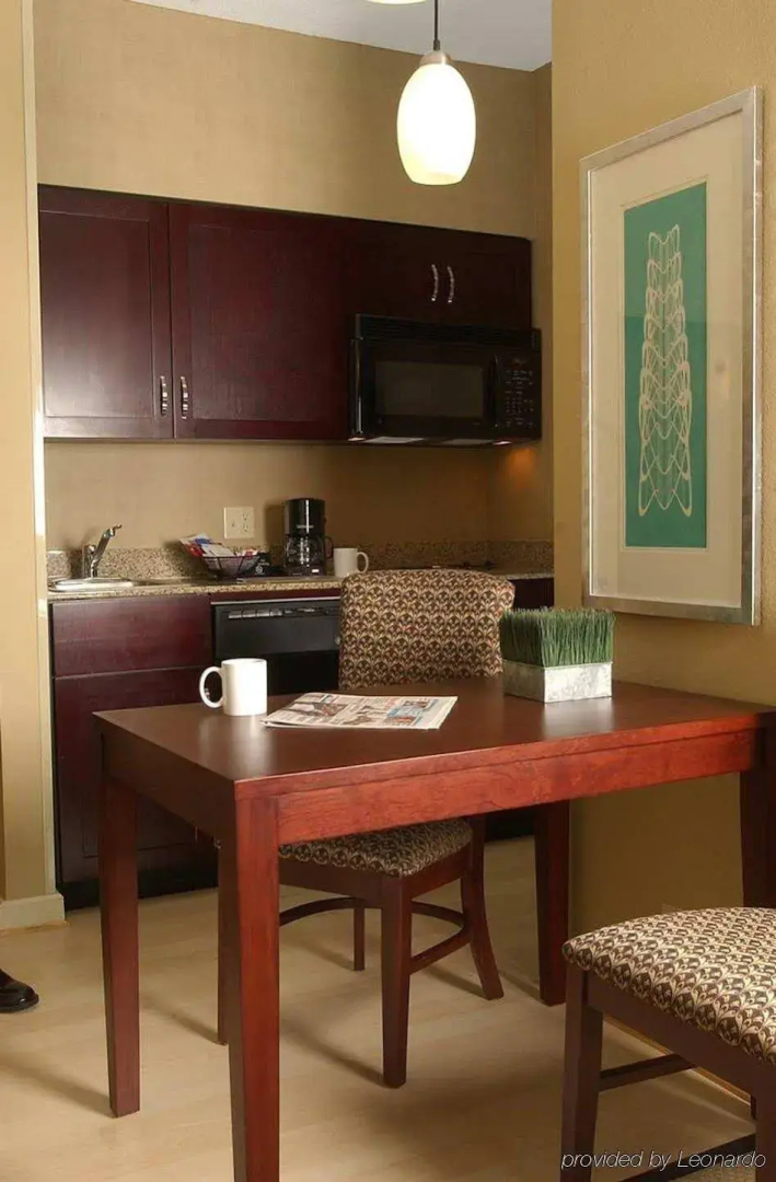 Homewood Suites by Hilton Plano- Richardson
