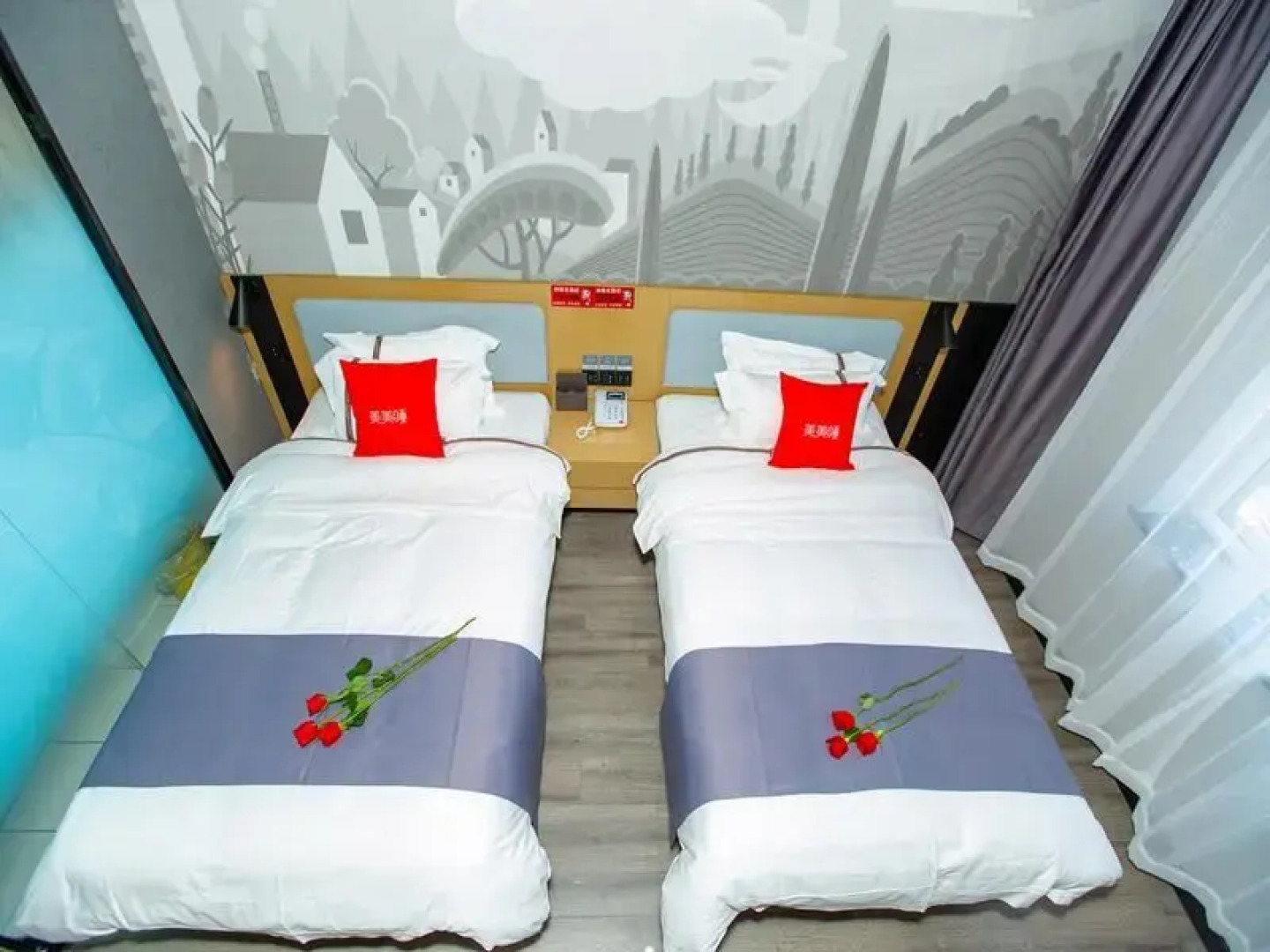 Thank Inn Xinjiang Changji Fukang City Youseyuan