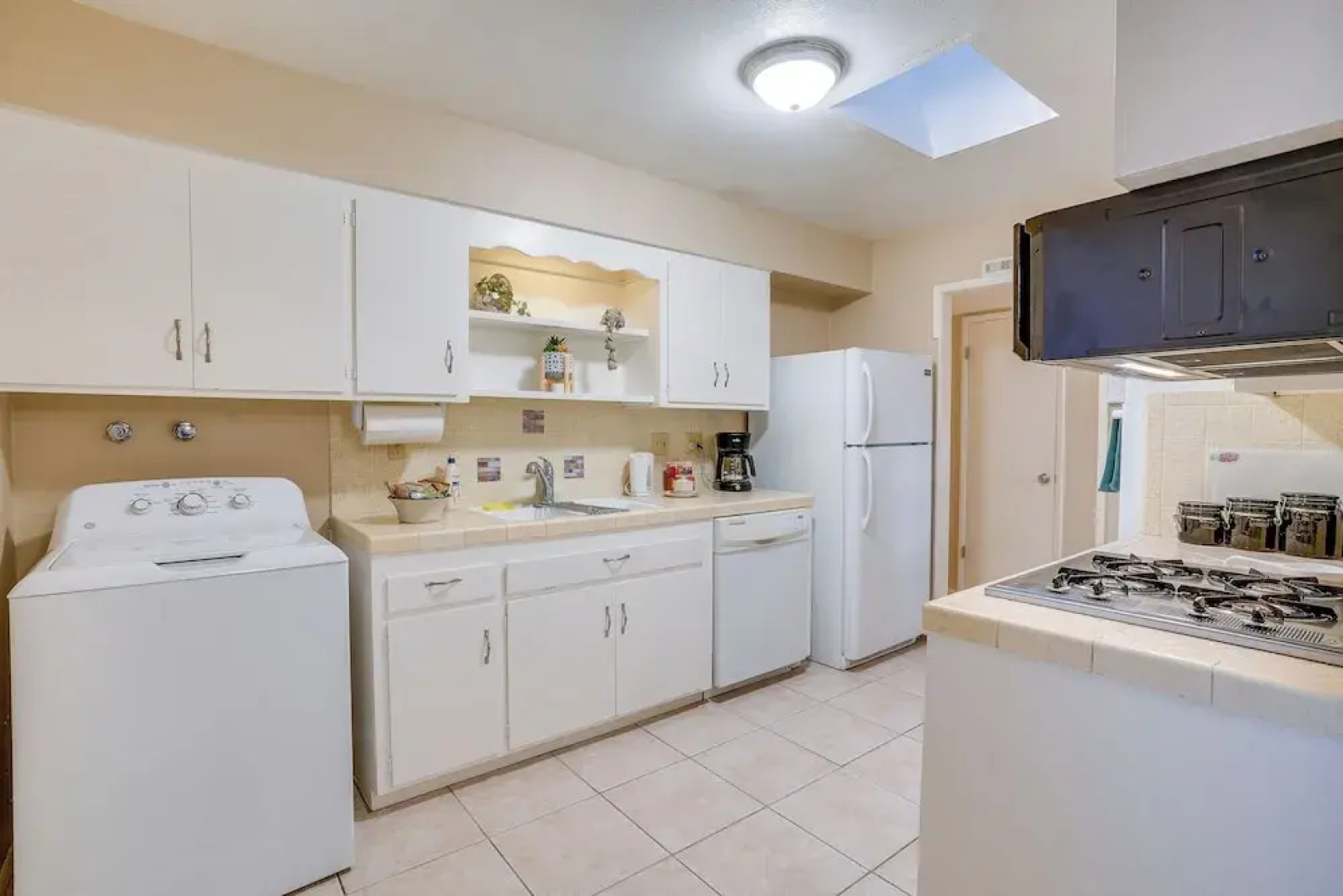 Patio & Yard: Sun City Home Near Casinos