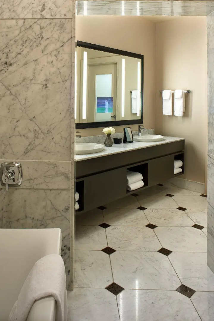 Emery, Autograph Collection Hotel