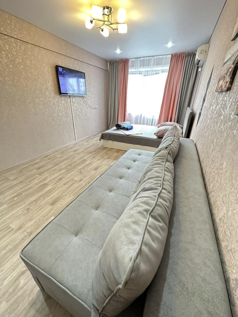 Апартаменты в микрорайоне 1-й Юго-Восточный 22