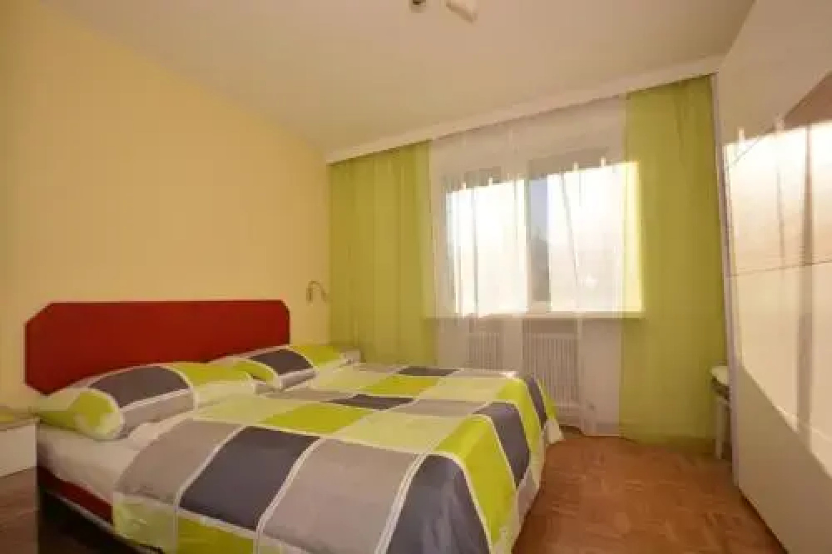 Studio-Apartment Areit