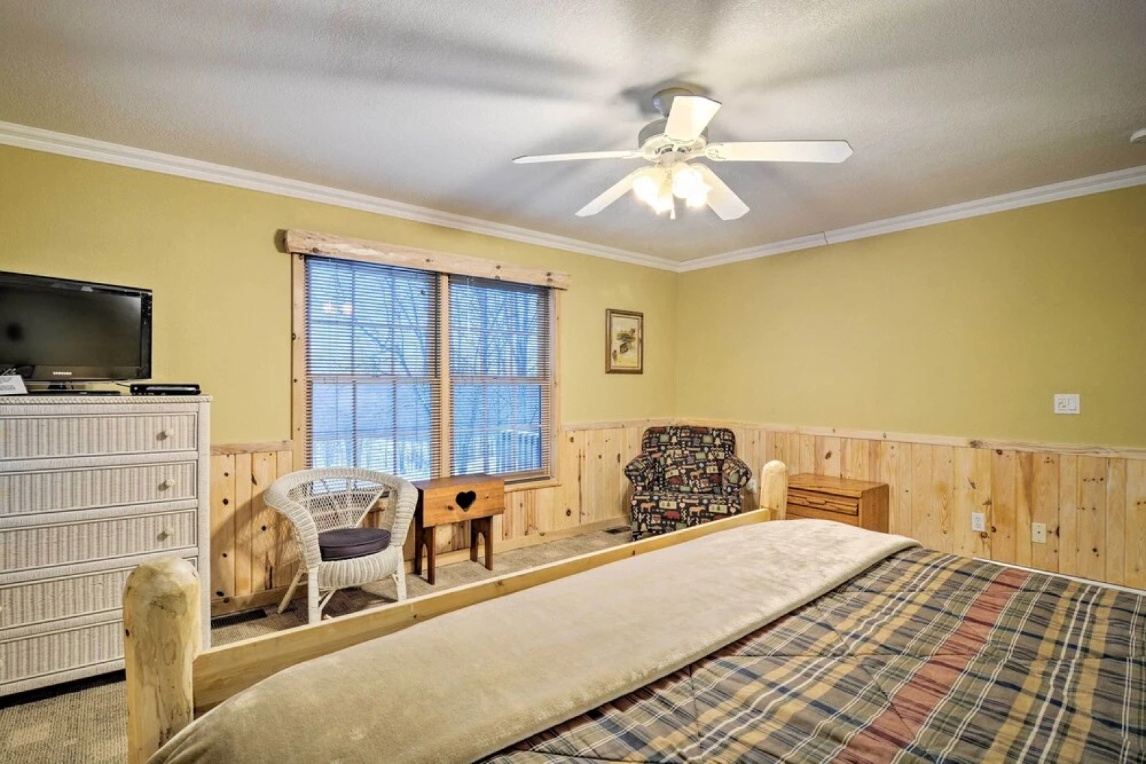 Ski & Golf: Northern Retreat w/ Game Room!