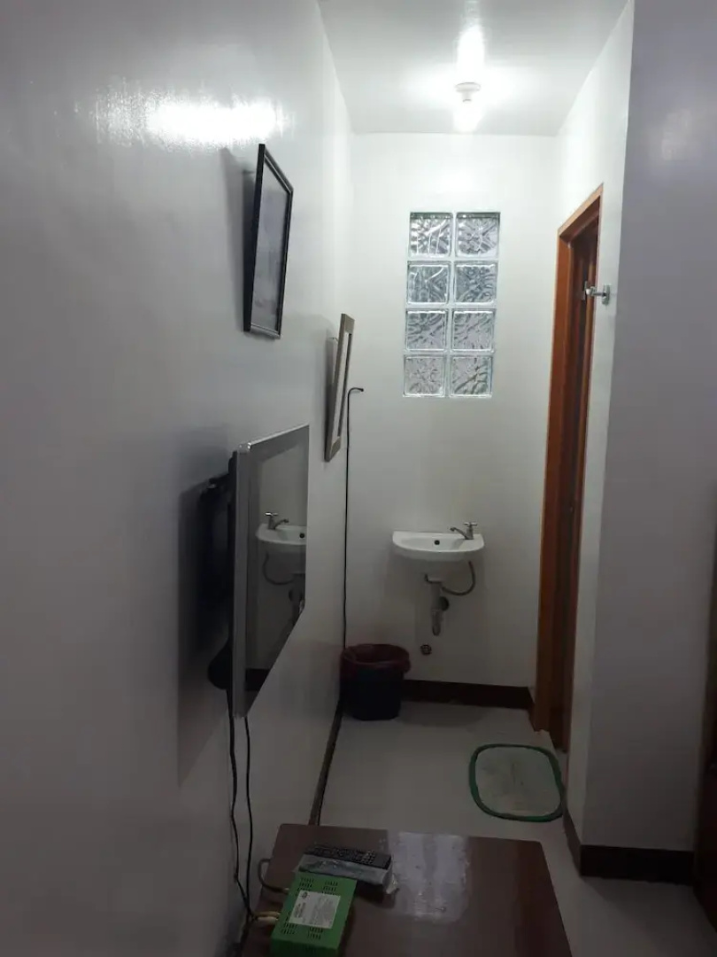 Cvp Hotel by OYO Rooms