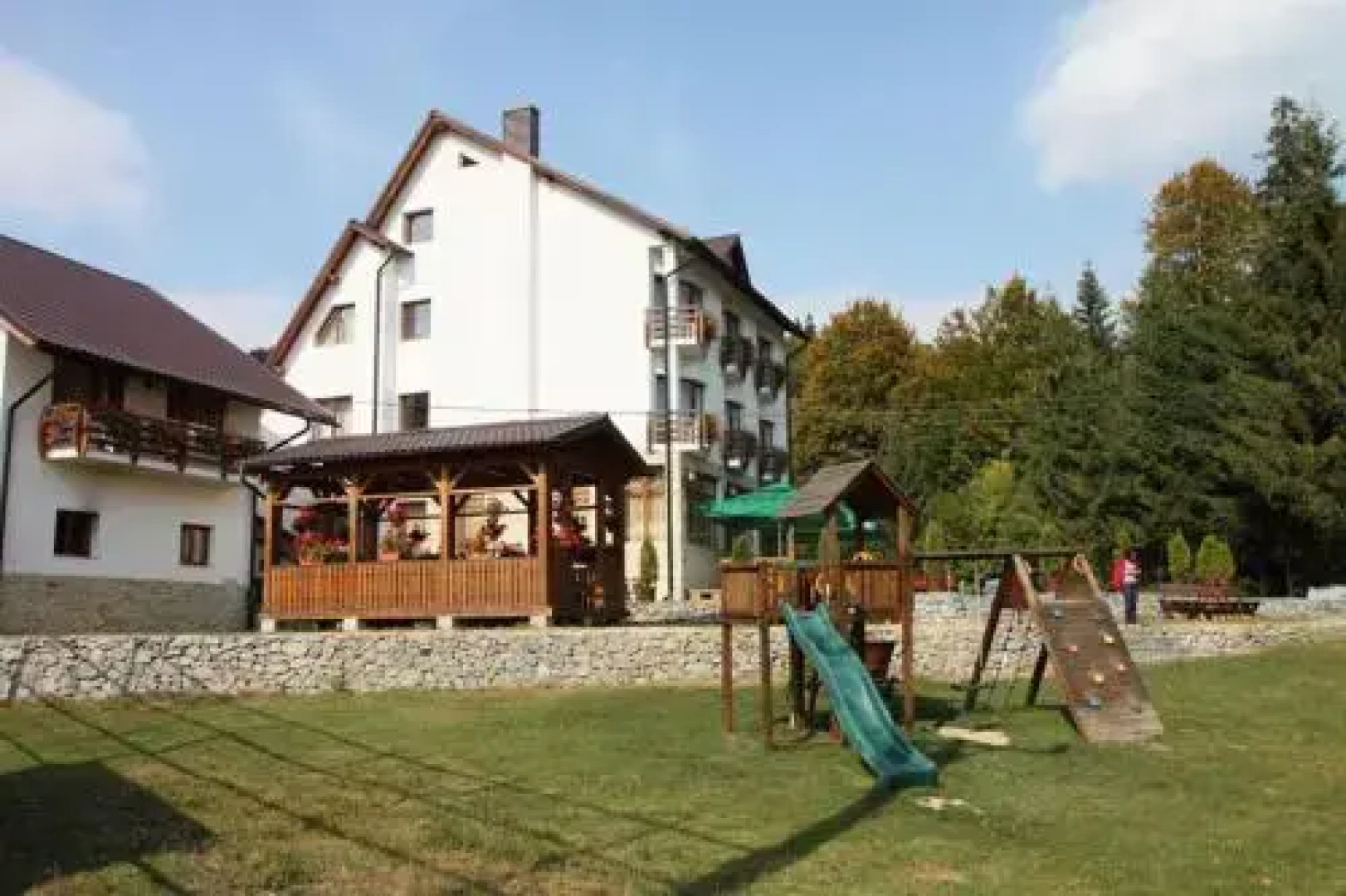 Pensiunea Vraja Muntelui