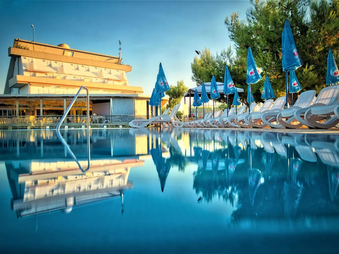 Welcoming apartment in Cupra Marittima with shared pool