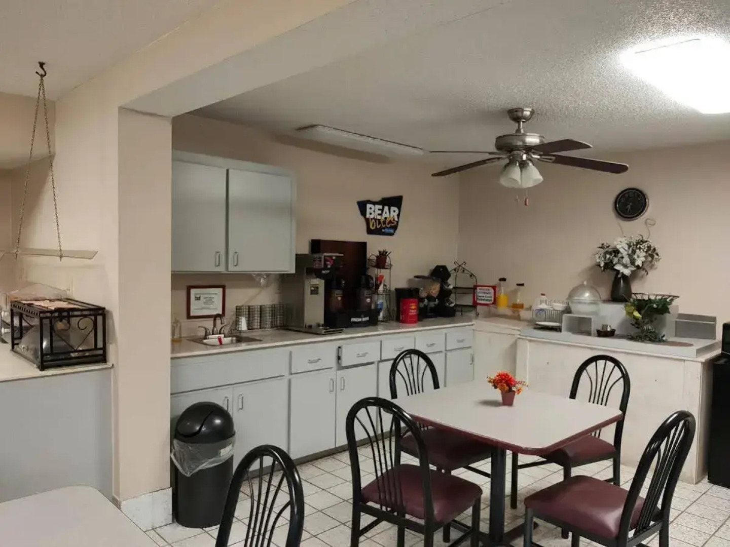 Alachua Inn