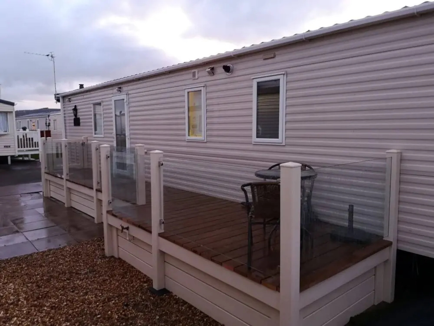 MB Caravans Towyn