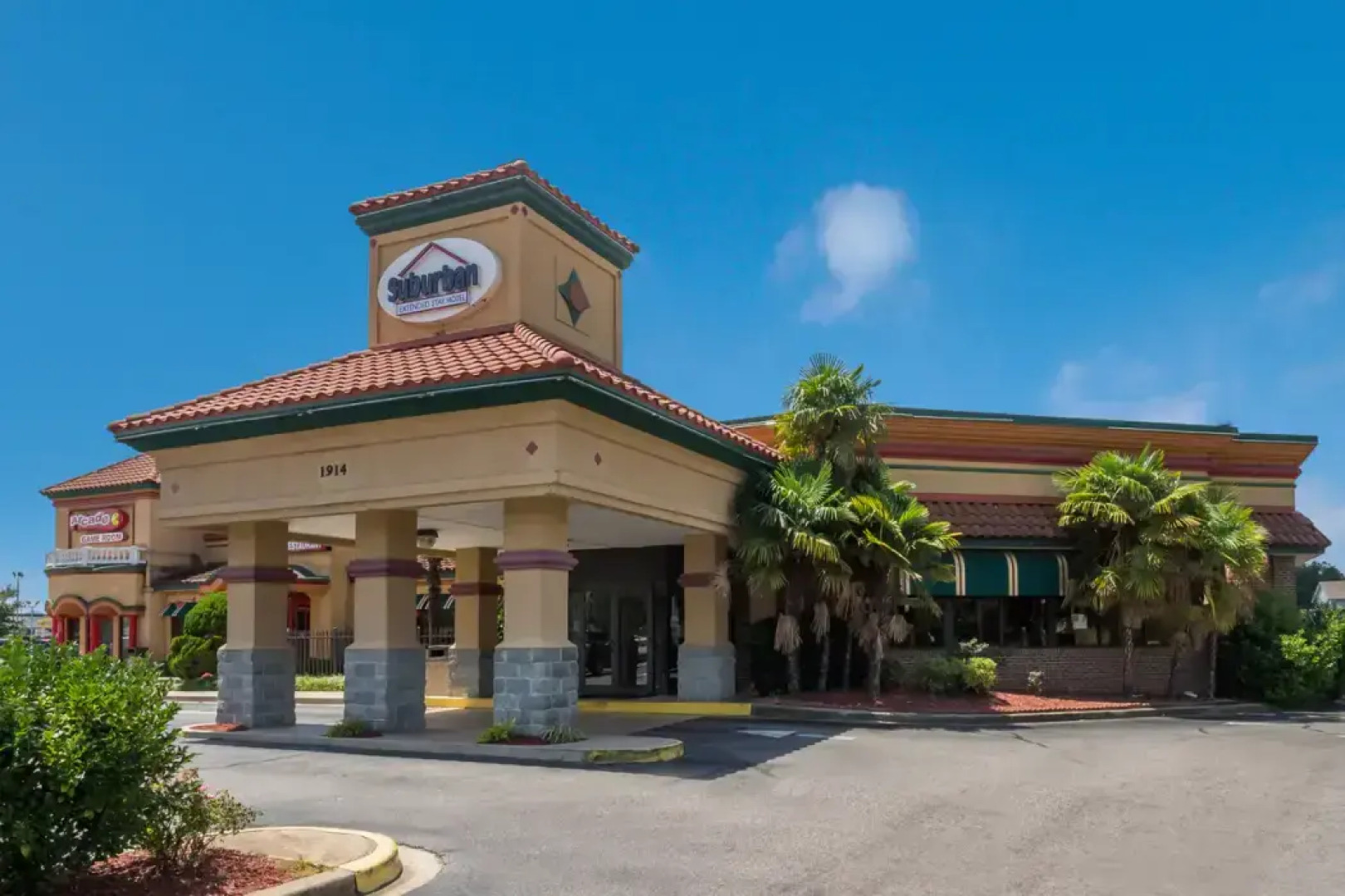 Suburban Studios Florence I-95