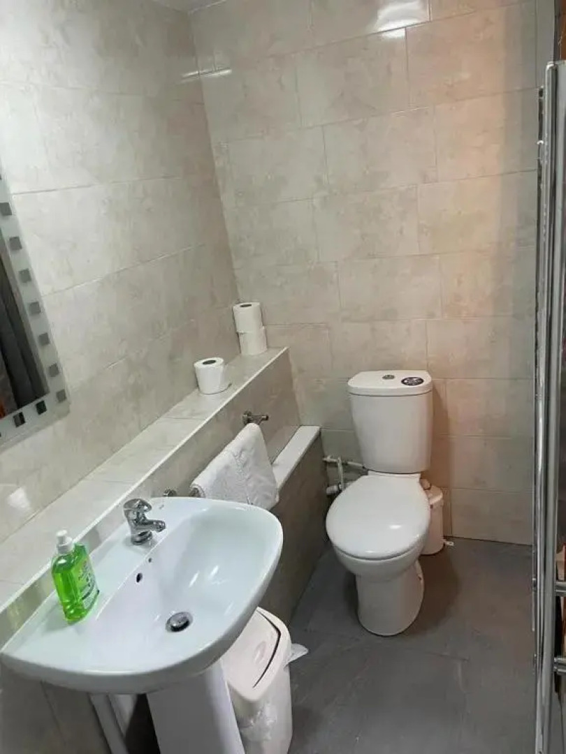 Charming Chalet - Sleep 3/4 & Free Parking