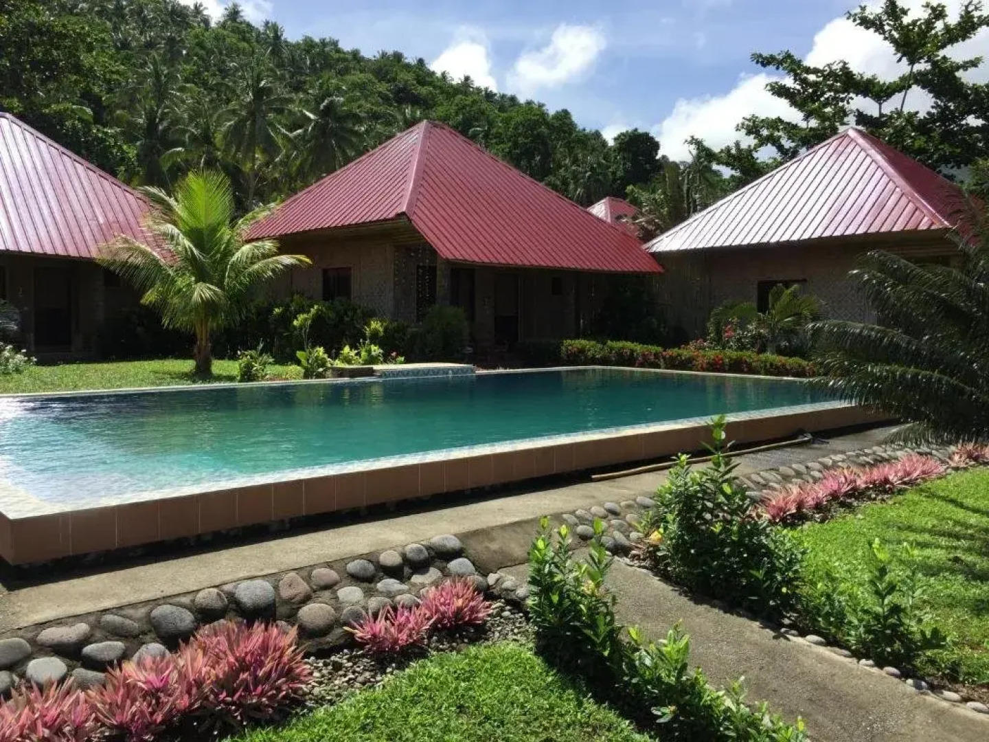 Pintuyan Dive Resort