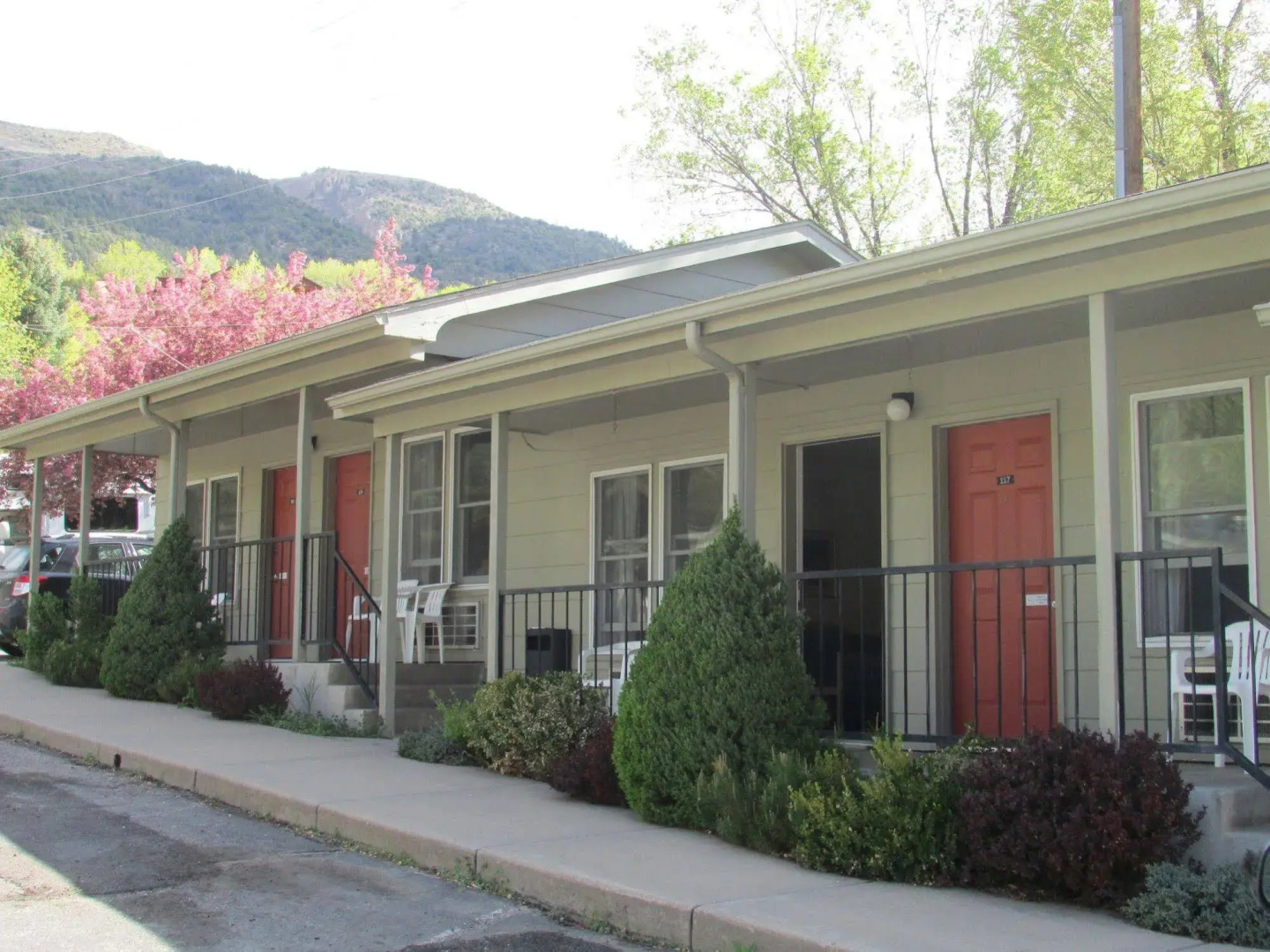 Red Mountain Inn