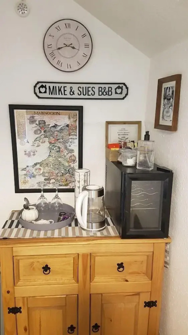 Yr  Hen Farcdy Bed & Breakfast