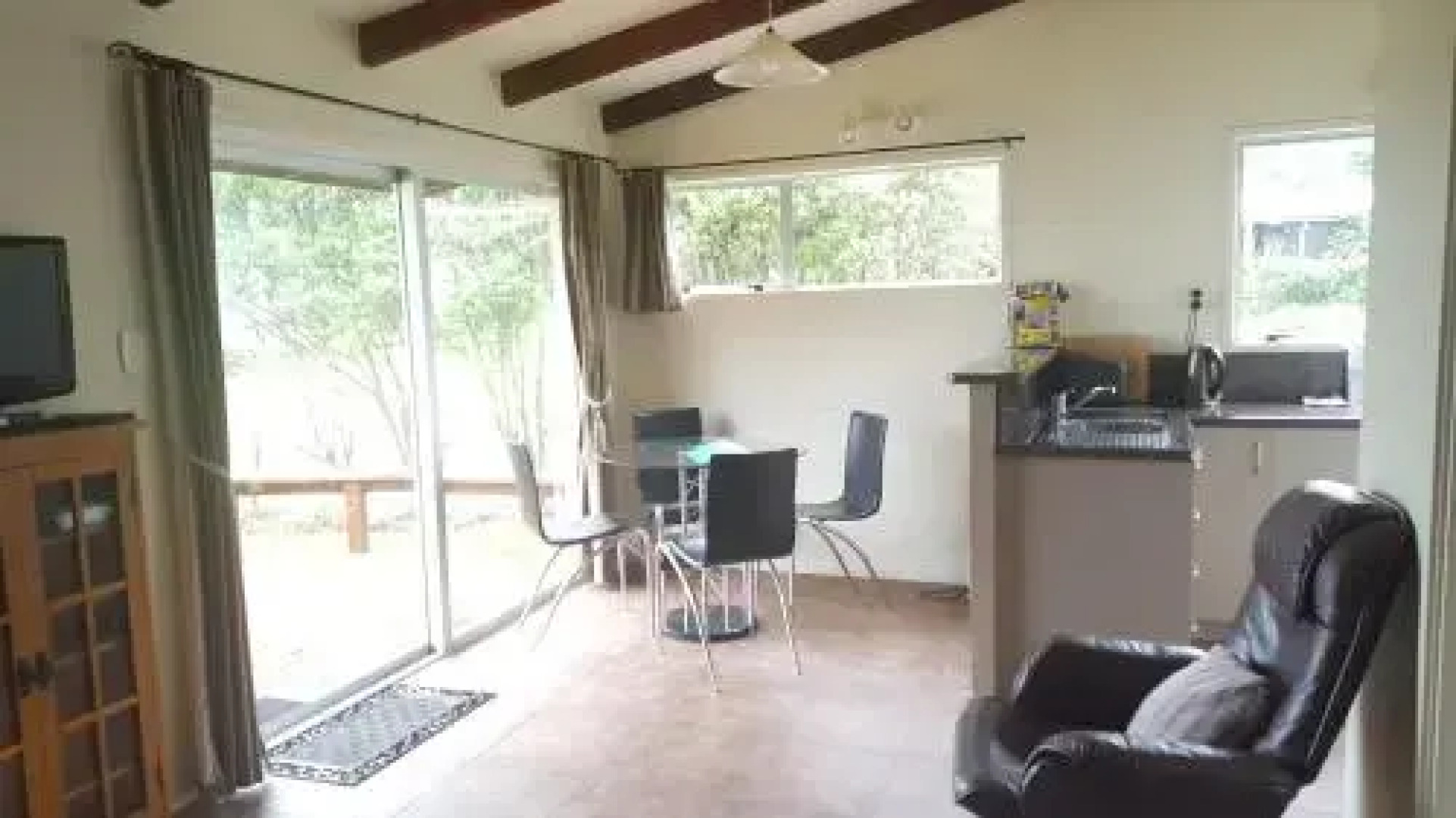 Hot Water Beach Cottage