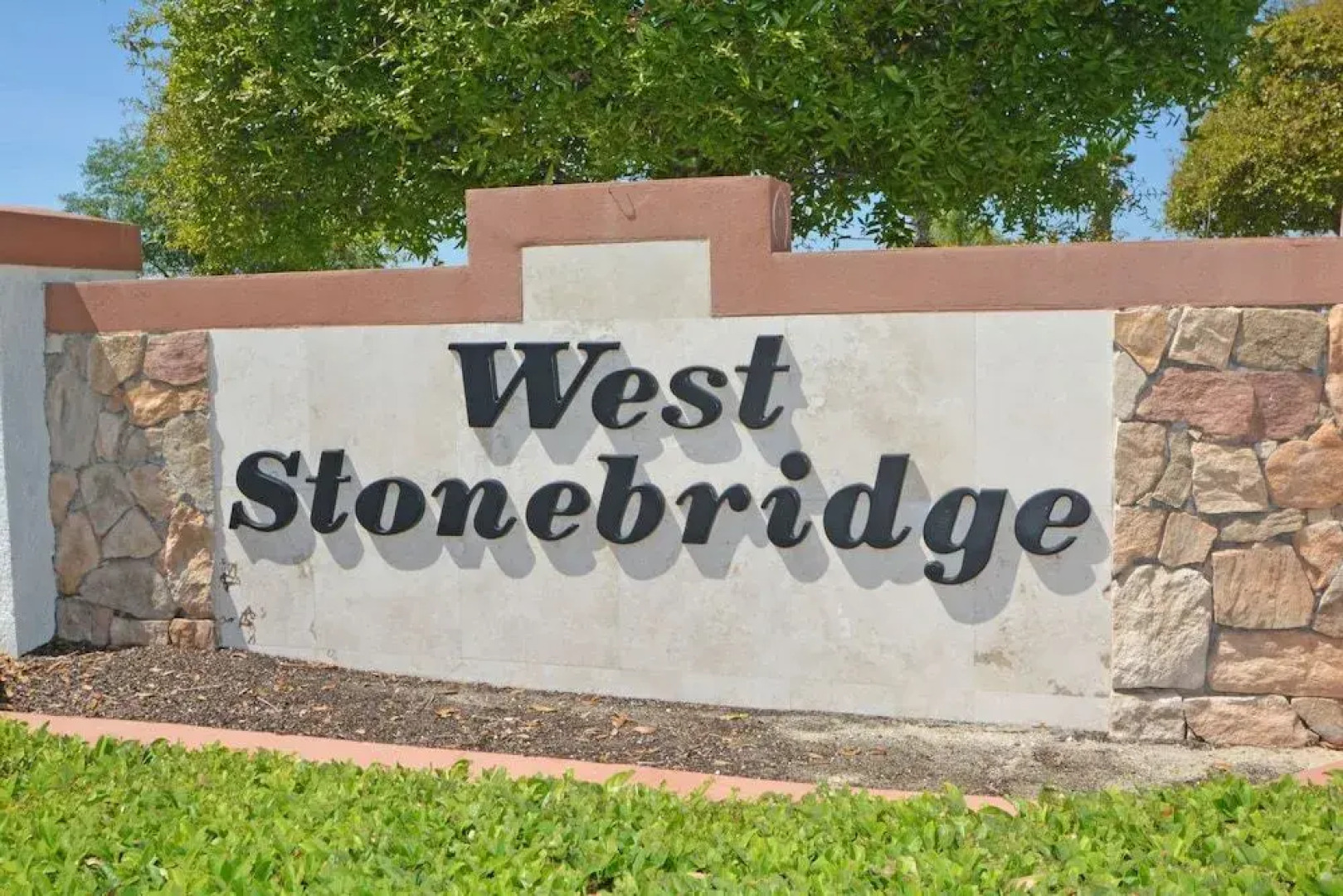 519OBC Sunshine Daydream 4 Br villa by RedAwning