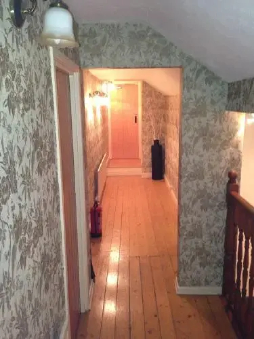 The Golden Lion Hotel