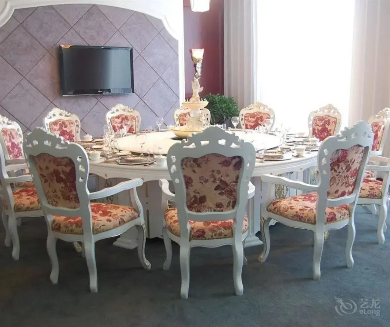 Inner Mongolia Huachen Hotel - Hohhot