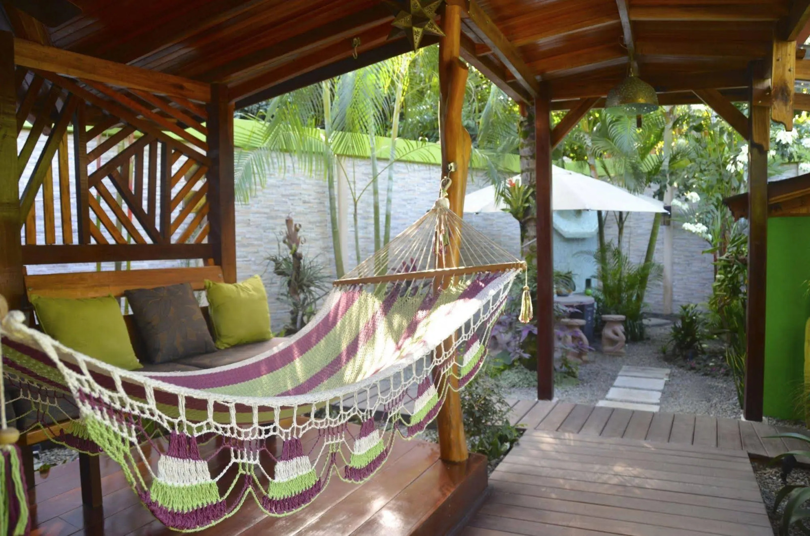 Physis Caribbean Bed & Breakfast