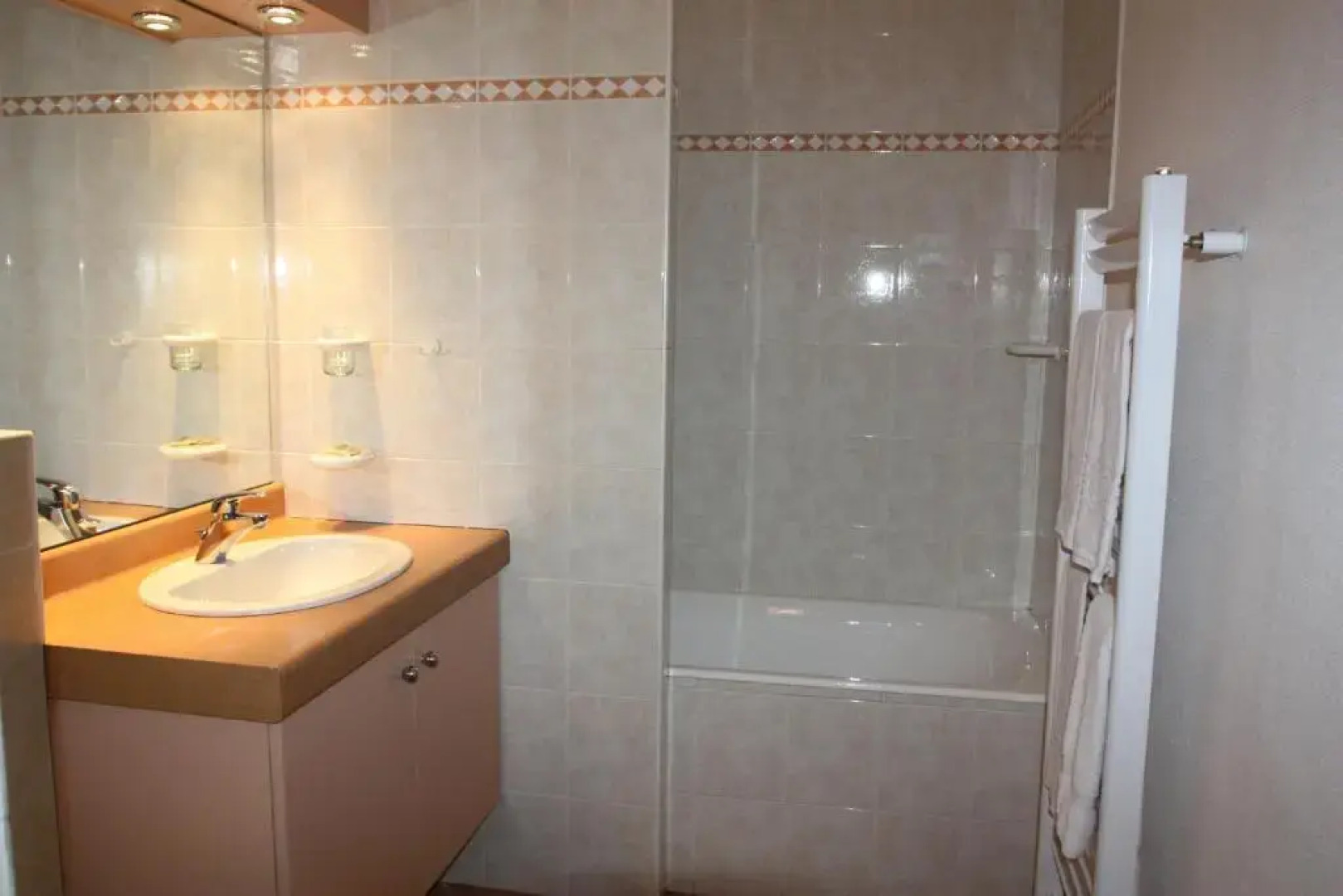 Hôtel des Voyageurs