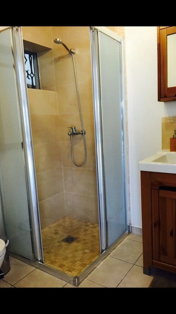 Lightbooking - View and pool