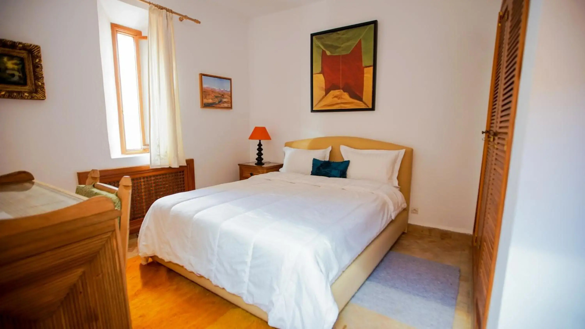 Palais Claudio Bravo