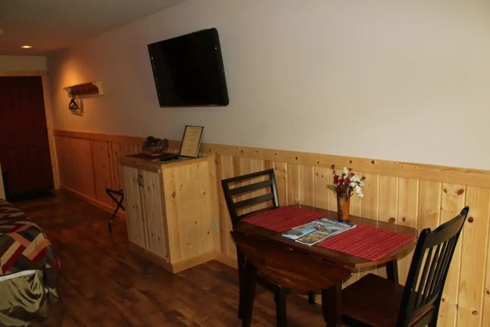 Methow River Lodge & Cabins