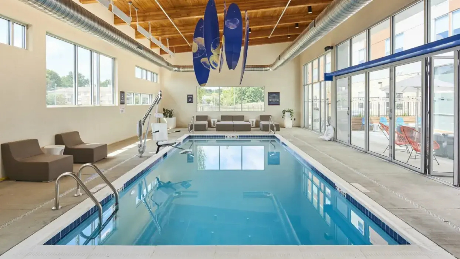 Aloft Cleveland Airport