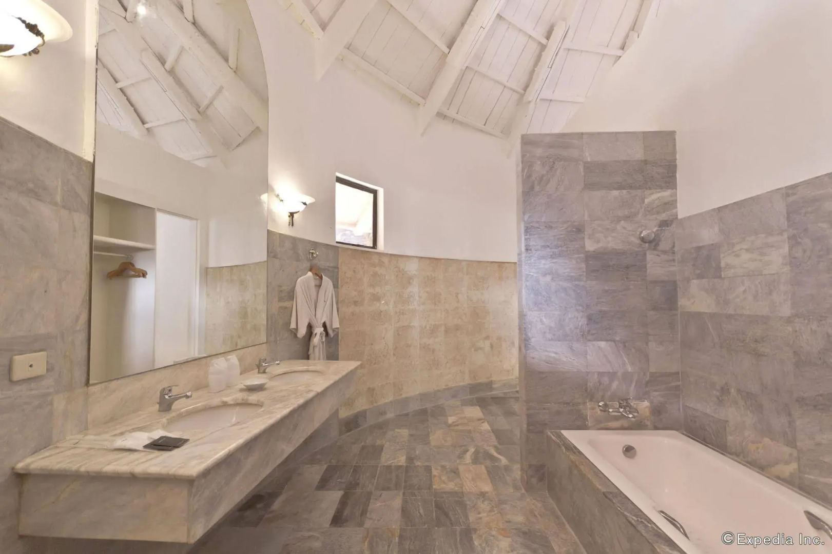 Cordova Reef Village Resort