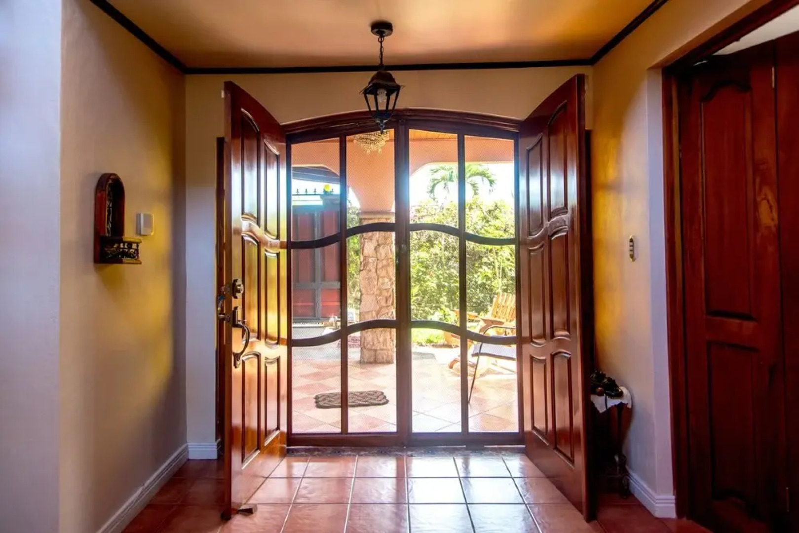 "Modern 2br Casa Calmarse W Mountain View"