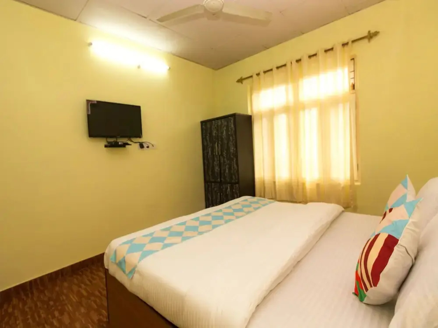 OYO 16601 Home Peaceful 1BHK Heritage Rakkar