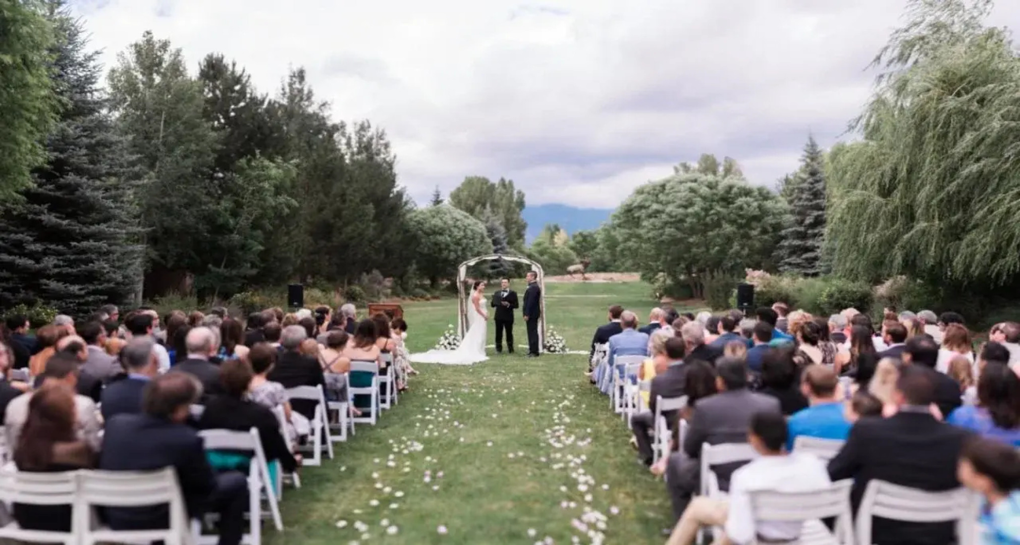 El Monte Sagrado Living Resort & Spa