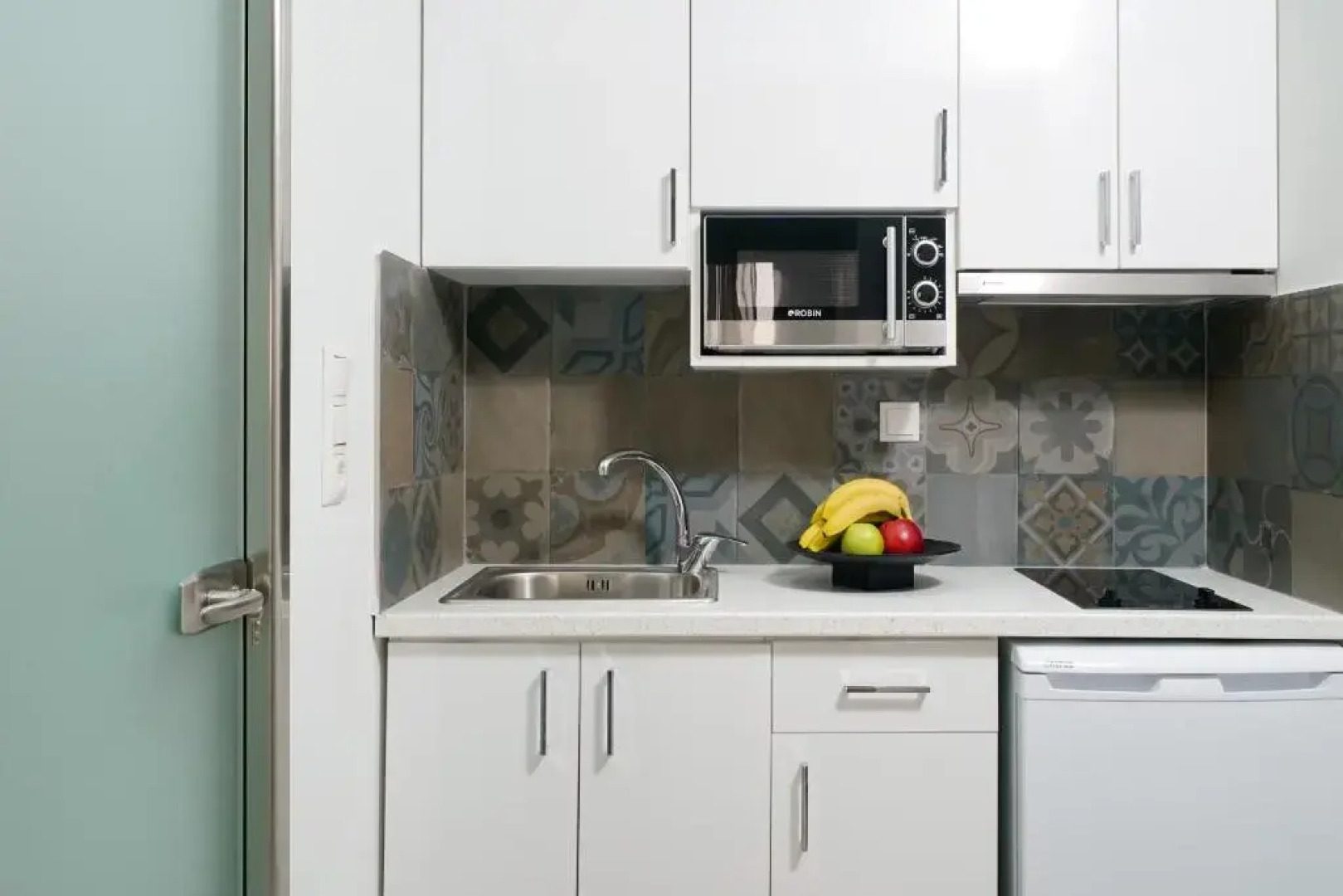 Tarsa's House by the Sea