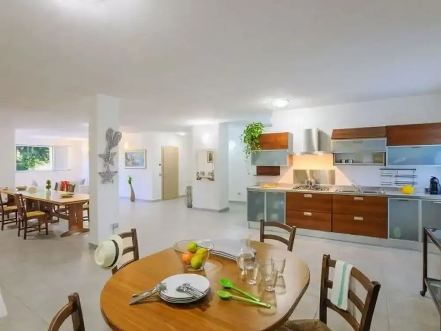 Spacious Villa With Pool