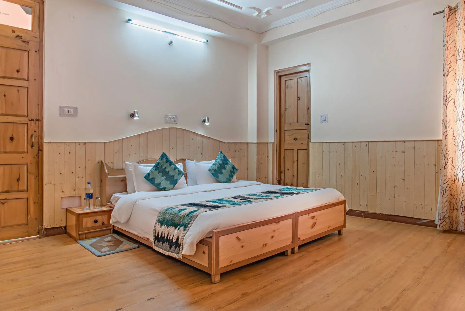 Echor - The Alpine Crest