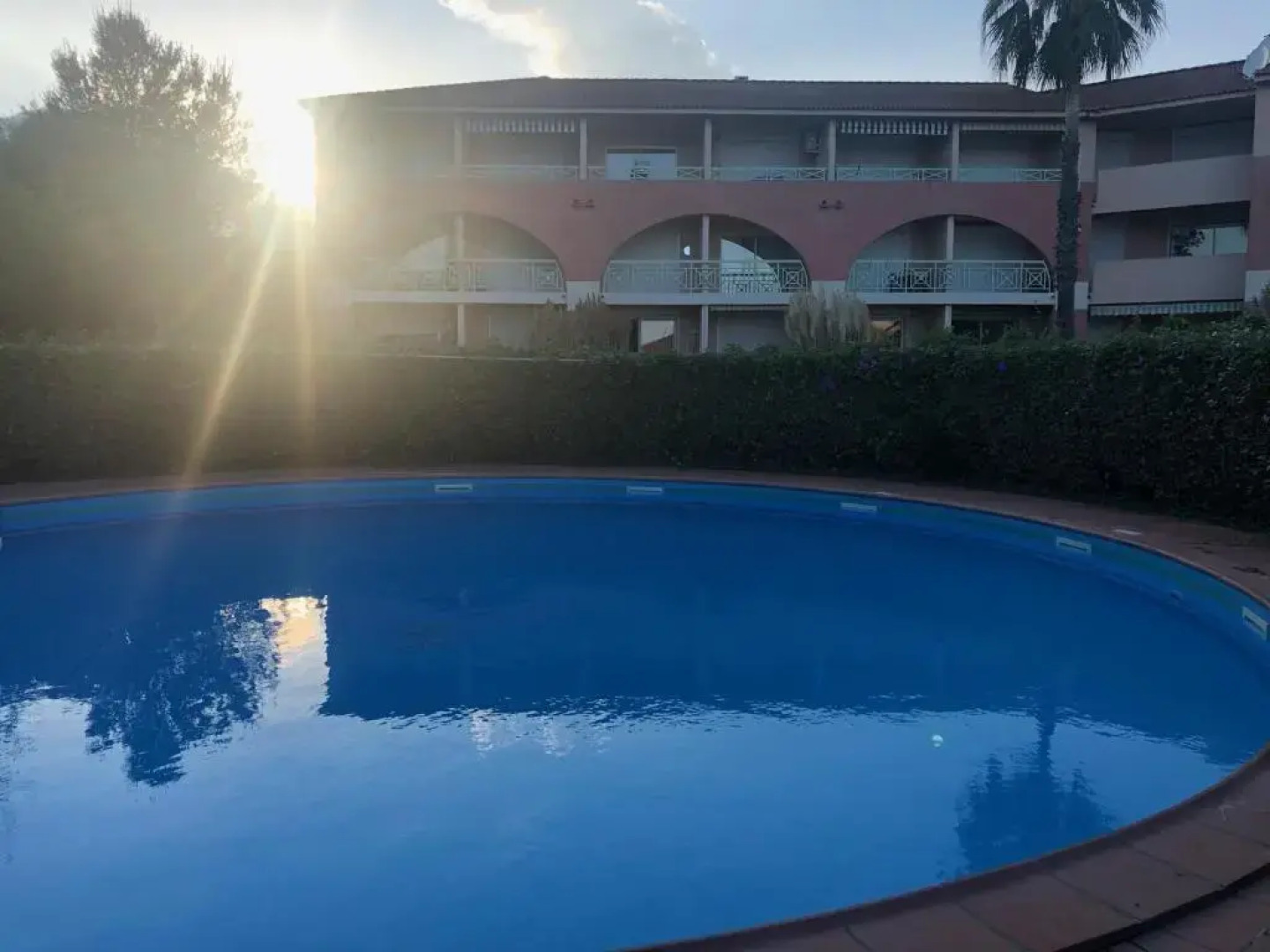 Studio Corse avec véhicule dispo à l'aéroport de Bastia